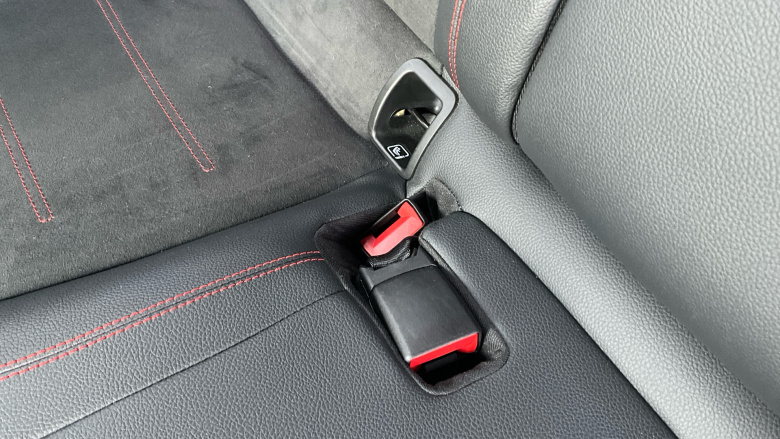 Mercedes-Benz GLA 200d AMG Line Premium 5dr Auto Diesel Hatchback